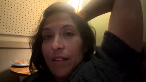 cece_vibez online show from February 25, 12:37 pm
