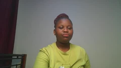 ceepretty25 online show from June 1, 12:12 am