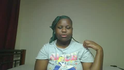ceepretty25 online show from July 24, 9:07 am