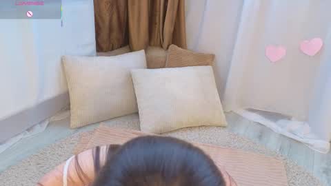 Josie Manesi online show from February 16, 6:09 am