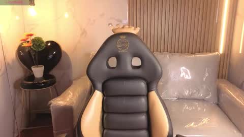 celeste_fioree online show from March 17, 7:28 pm