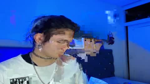 I am Valentinn online show from April 11, 12:04 am