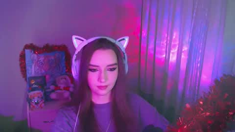 Snapshot of celia_sensual_ chatting on February 13, 1:40 pm celia_sensual_ online show from February 13, 1:40 pm