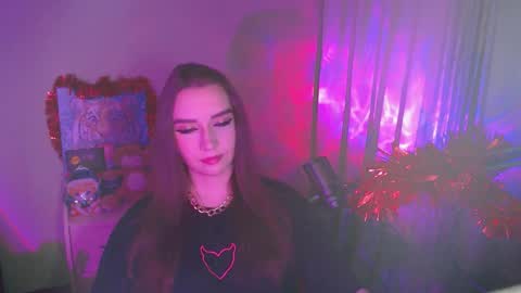 Snapshot of celia_sensual_ chatting on February 27, 6:52 pm celia_sensual_ online show from February 27, 6:52 pm