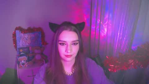 Snapshot of celia_sensual_ chatting on March 3, 6:36 pm celia_sensual_ online show from March 3, 6:36 pm