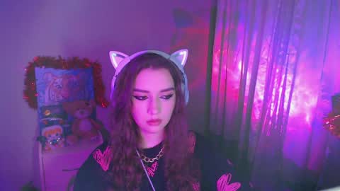 celia_sensual_ online show from March 24, 6:35 pm
