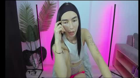 Celine Roxelle online show from November 15, 6:37 pm