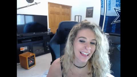 Snapshot of cessprinn chatting on January 9, 6:36 pm Marie online show from January 9, 6:36 pm