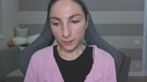 Snapshot of chabibiann chatting on June 22, 7:16 am Kate online show from June 22, 7:16 am