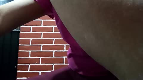 Snapshot of chachote9139 chatting on February 5, 6:51 am chachote9139 online show from February 5, 6:51 am