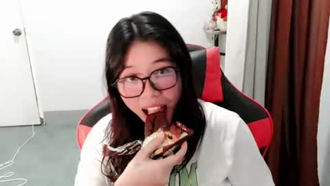 chakadal_xx online show from February 8, 11:57 am