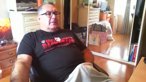 Chalky online show from December 3, 9:00 am