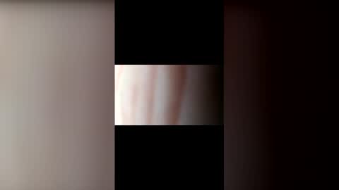 challe online show from May 15, 11:23 pm