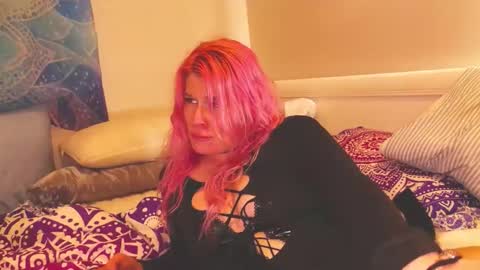 champagneandbitches1 online show from June 7, 1:21 am
