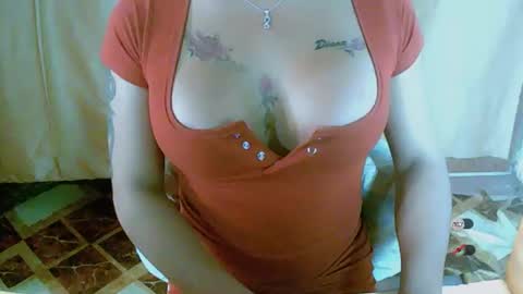 Snapshot of chanda_slut chatting on March 1, 6:46 am chanda slut online show from March 1, 6:46 am