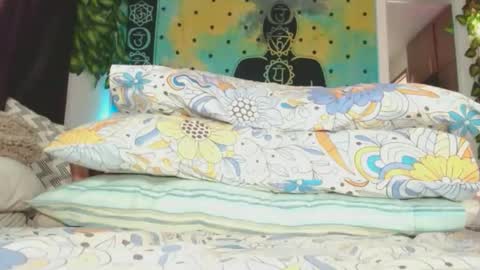 Chanel M. online show from November 15, 8:16 pm