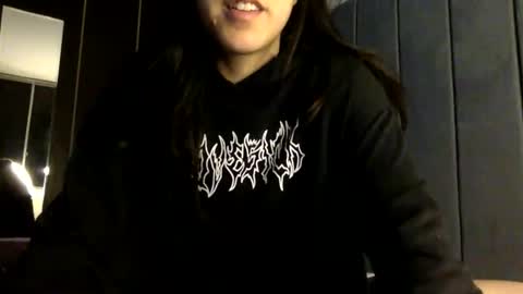 Viviana 3 online show from May 4, 11:23 pm