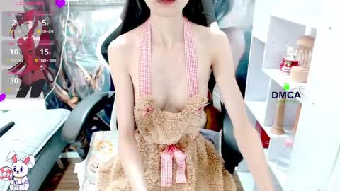 changchang_ online show from April 14, 6:30 am