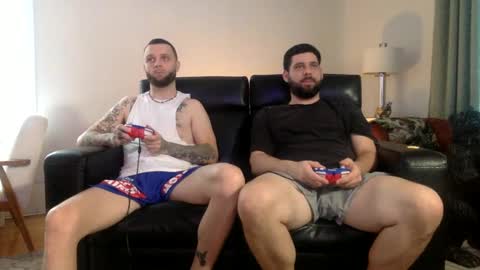 Snapshot of change340 chatting on January 4, 8:16 pm TATS AND TANNED online show from January 4, 8:16 pm