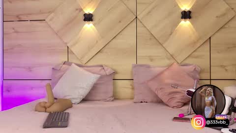 ChannelCrawford online show from December 18, 3:56 am