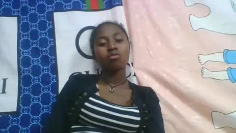 chantale483461 online show from March 13, 7:09 pm