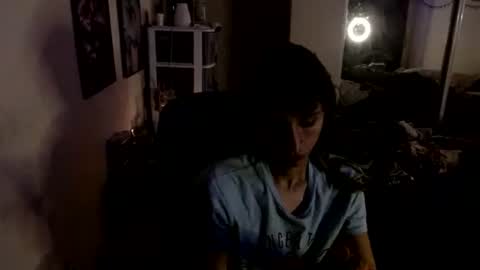 Snapshot of chaos_kat chatting on April 13, 6:19 am Chaos Kat online show from April 13, 6:19 am