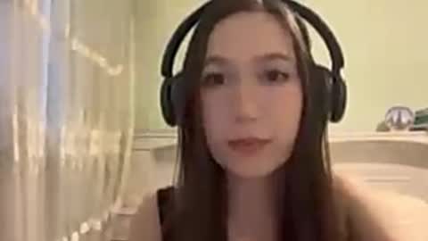 Scarlett online show from March 7, 2:25 pm