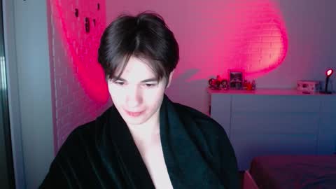 charleshanson69 online show from February 28, 10:44 pm