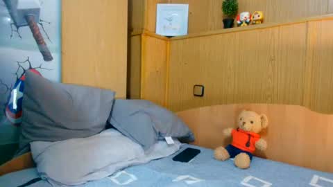charlie_19ug online show from July 31, 1:27 am