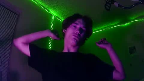 char sexiness online show from October 31, 9:43 am