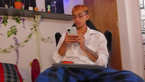 Charles Russo online show from January 23, 3:32 pm