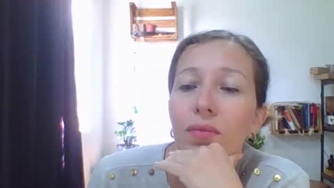 charlott online show from February 2, 7:12 pm