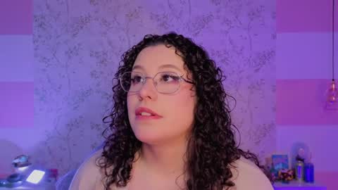 You honey online show from April 8, 11:43 am