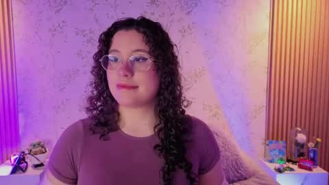 You honey online show from April 18, 11:47 am