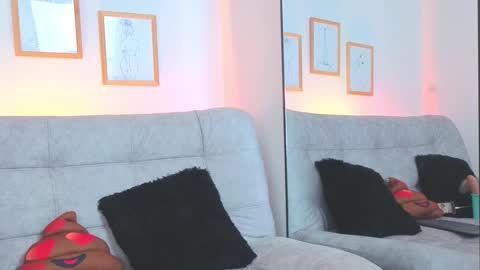 Charlotte online show from February 27, 9:42 am