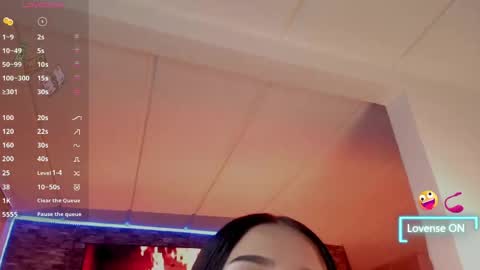 Snapshot of charlotte_greys chatting on April 28, 3:11 am Charlotte online show from April 28, 3:11 am