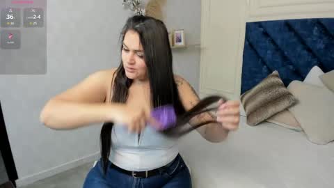 Charlotte Mayers online show from April 1, 11:22 am