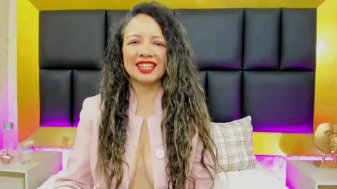 charlotte_monnroe online show from May 29, 12:36 pm
