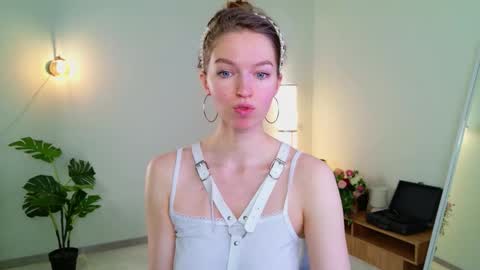 Ruru online show from February 18, 5:58 am