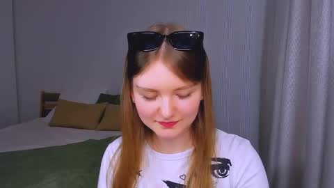 Im Eva online show from May 14, 3:46 am