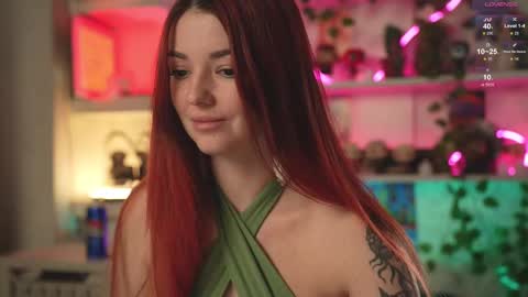 Belle and Miley online show from February 13, 5:22 pm