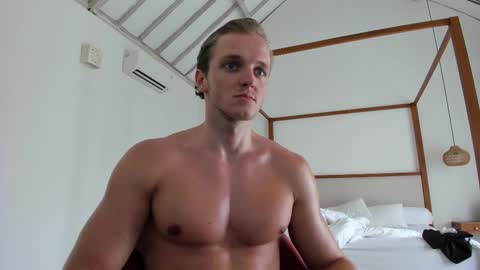 Snapshot of chasereed_ chatting on February 5, 5:34 am Chase Reed online show from February 5, 5:34 am