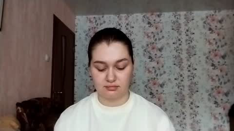 Snapshot of chastityschirmer chatting on July 19, 6:50 am Emma online show from July 19, 6:50 am