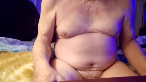 Snapshot of chatoffmale60 chatting on January 4, 1:10 pm chatoffmale60 online show from January 4, 1:10 pm