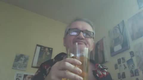 lee online show from October 20, 9:48 pm