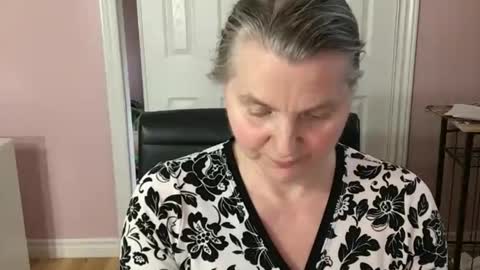 chealsiek online show from March 31, 4:51 pm