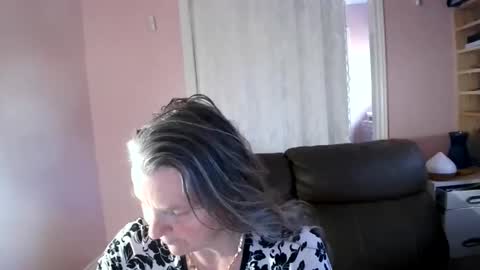 Snapshot of chealsiek chatting on June 8, 7:14 pm chealsiek online show from June 8, 7:14 pm