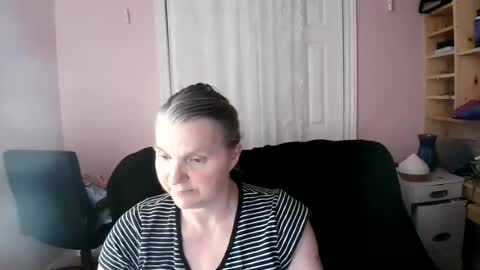 Snapshot of chealsiek chatting on June 12, 1:48 am chealsiek online show from June 12, 1:48 am