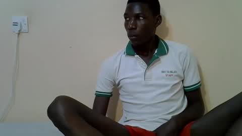 Snapshot of chekyboys_ chatting on December 4, 11:30 am chekyboys_ online show from December 4, 11:30 am