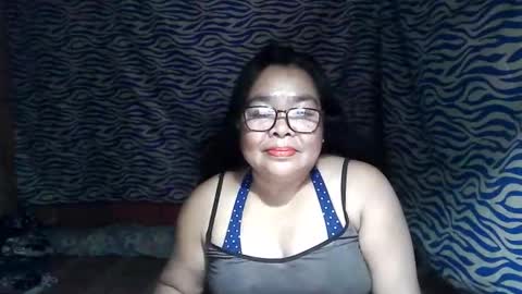 chenita_kits online show from December 15, 11:14 am